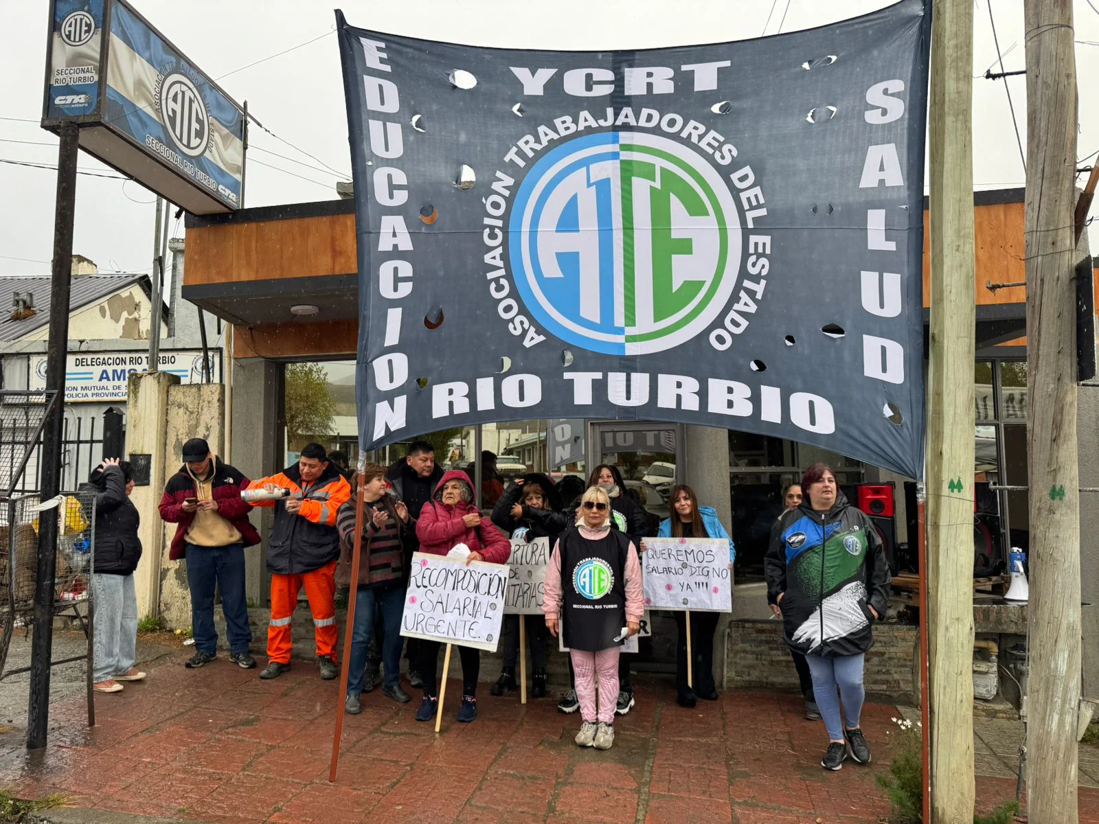 Fuerte adhesión en Río Turbio al paro nacional de ATE: la seccional ...