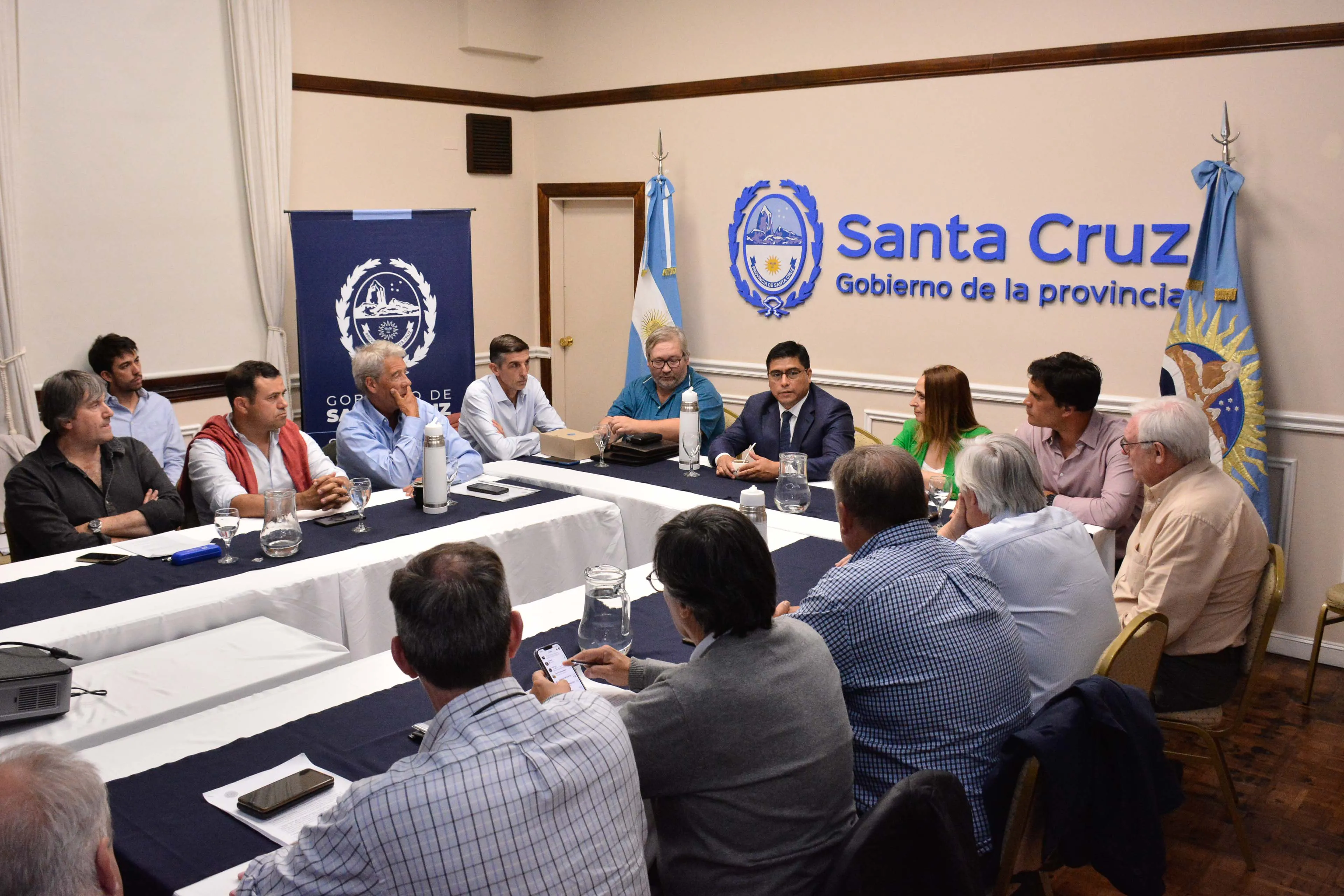 El Gobierno provincial y el sector productivo avanzan en una agenda ...