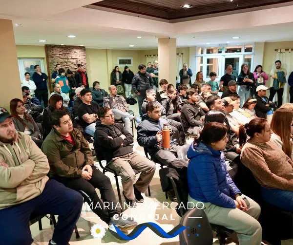 Encuentro con vecinos en la Cuenca Carbonífera 3