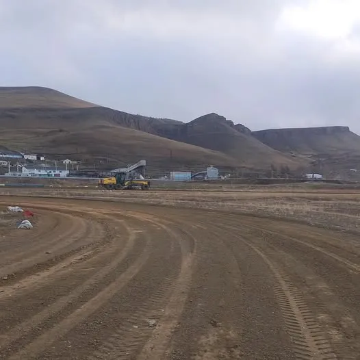 𝗟𝗔 𝗔𝗩𝗥𝗧 𝗧𝗥𝗔𝗕𝗔𝗝𝗔 𝗘𝗡 𝗘𝗟 𝗔𝗨𝗧𝗢𝗗𝗥𝗢𝗠𝗢