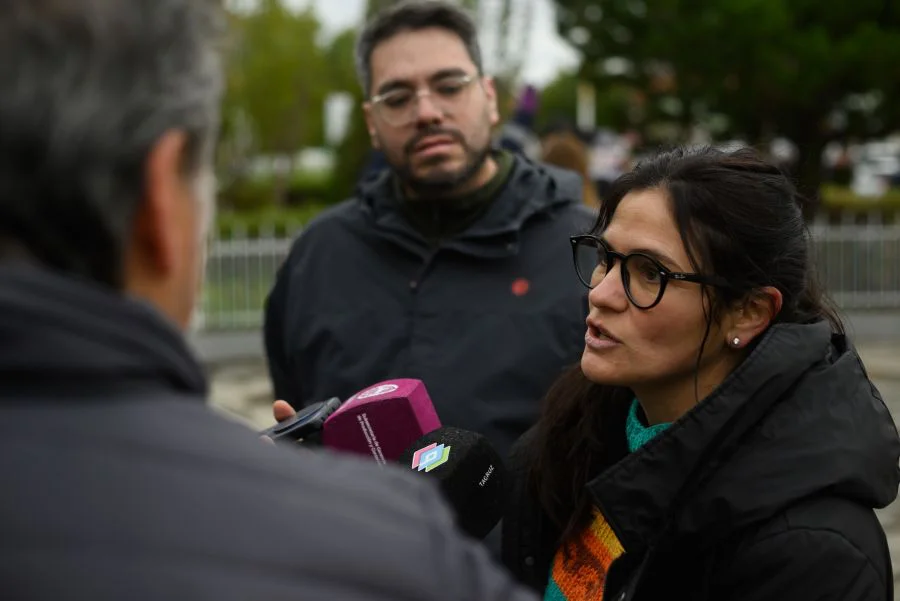 b5024b6990c739511b0f3e81c8c1333a_XL