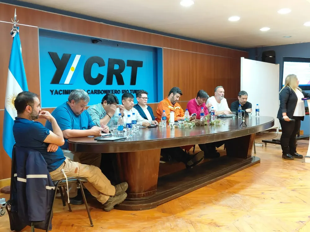 WhatsApp Image 2025-12-17 at 20.38.04