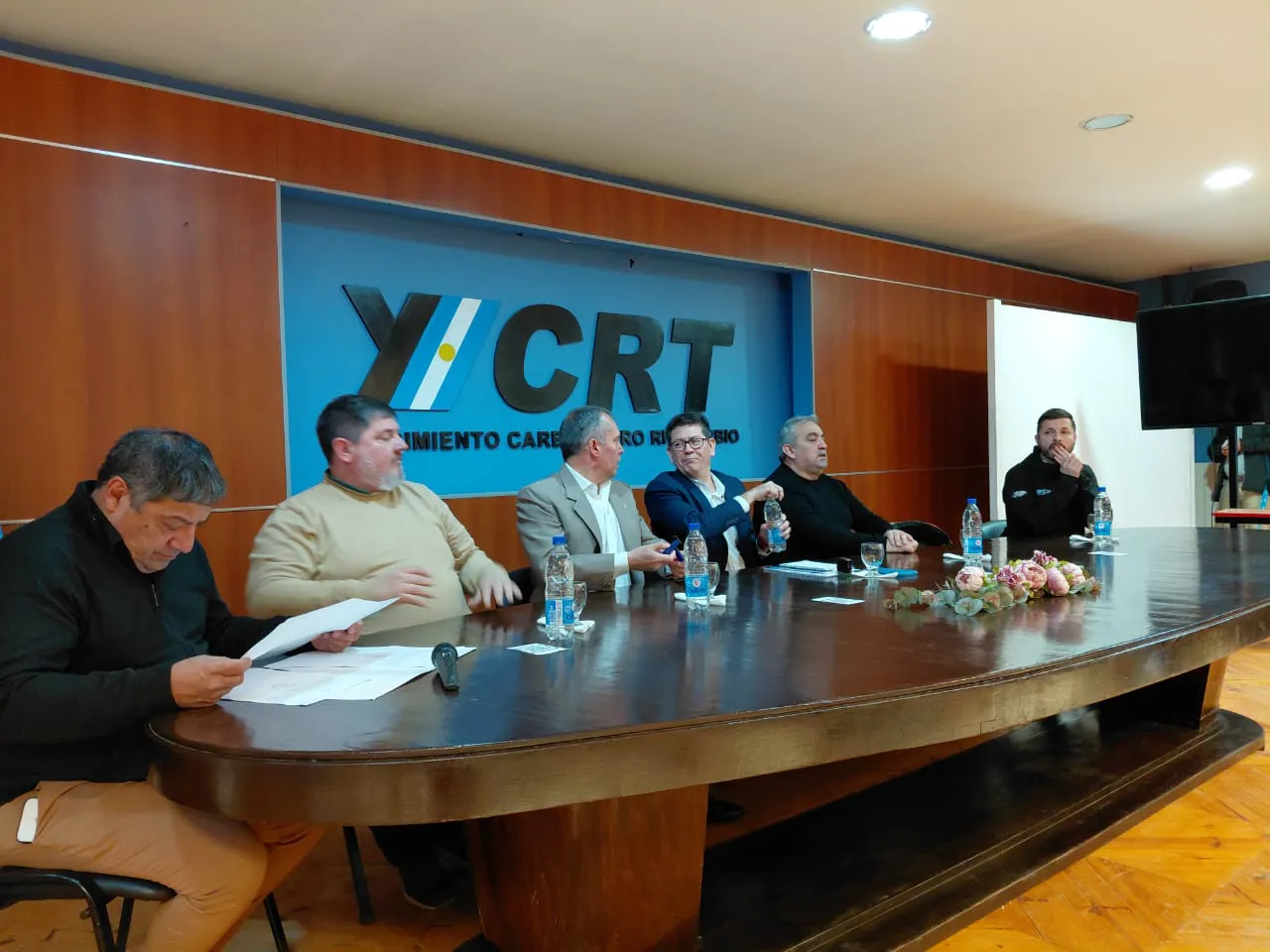 86069831-532c-487f-9cfa-9e780fdef315