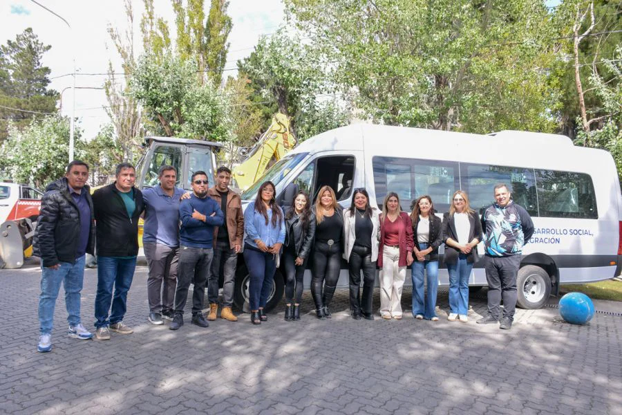 f14ccba1cebb9aaaf602cefcbf1567a1_XL