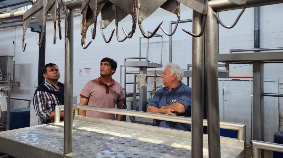 470b841ccc6169b25c41f8ac6d9fffca_XL