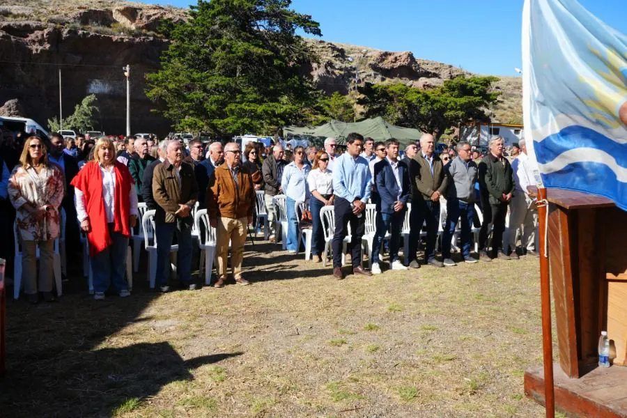 36419c232e07b3250256d25dd112cc59_XL