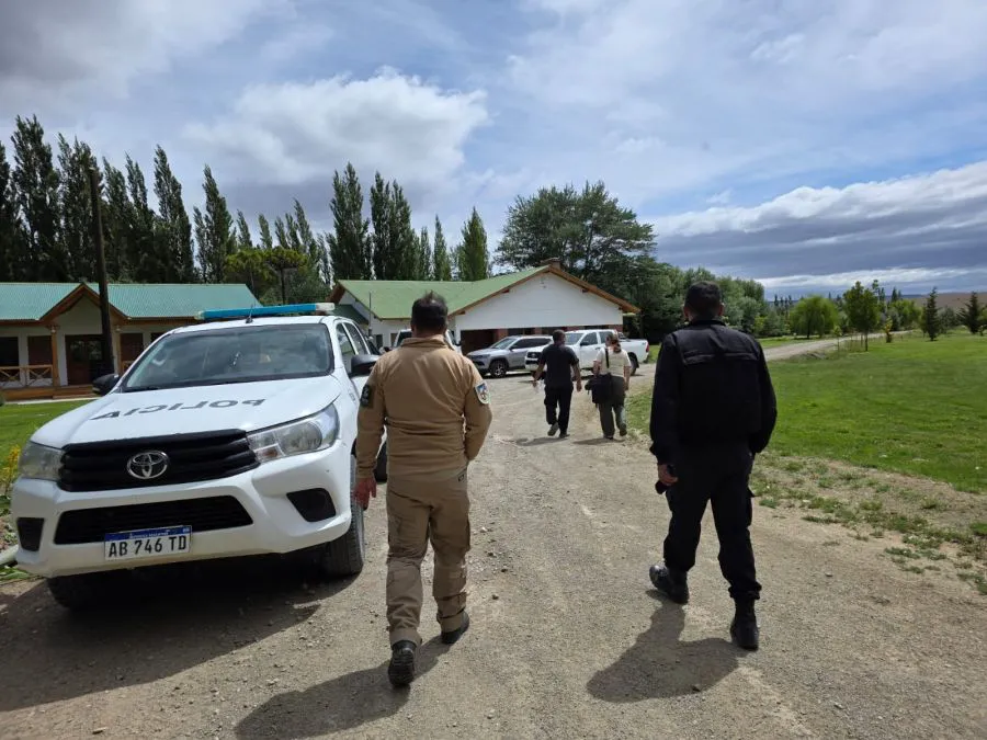 df4e660defd70bd37f581c6df56b9893_XL