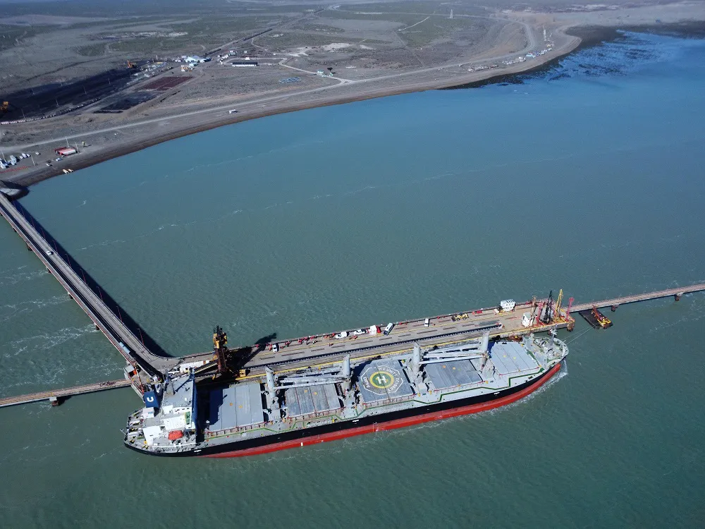 f4017842-505b-4879-8397-5ca190e4e43a