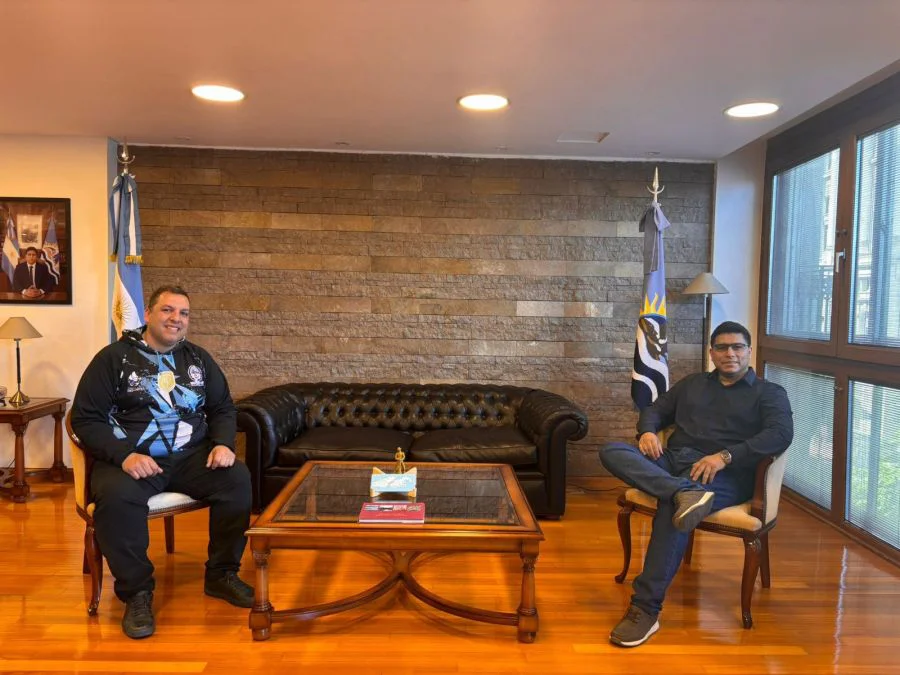 d659edbf59c14422fe6518a68e7dbe7c_XL