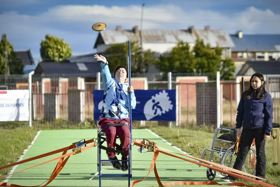 8476b9432b42839b00fd93e272912100_XL