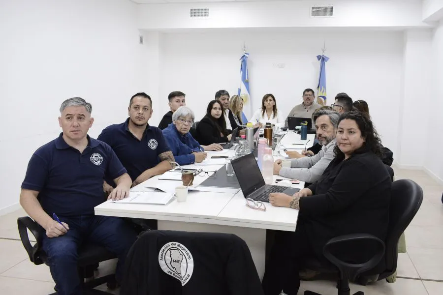 a3b36d337c96d2326cab38189aeee70b_XL