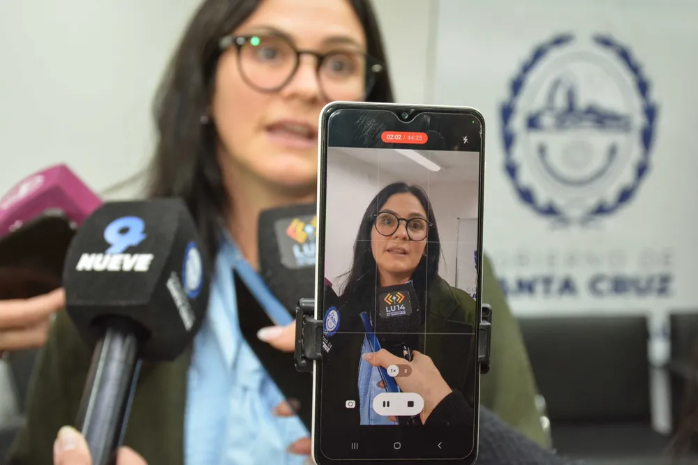20260429_gobernador_con_intendentes_en_Santa_Cruz_Puede_6