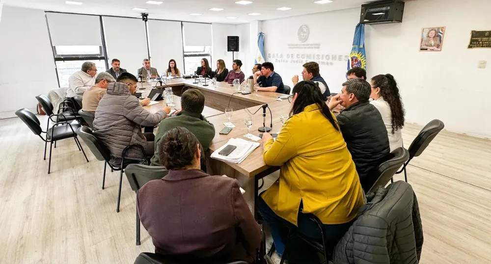 WhatsApp_Image_2025-09-24_at_8.24.22_PM