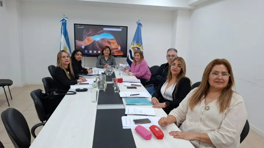 8d4cb198b34e5f97ce498eebaa9a0ff3_XL