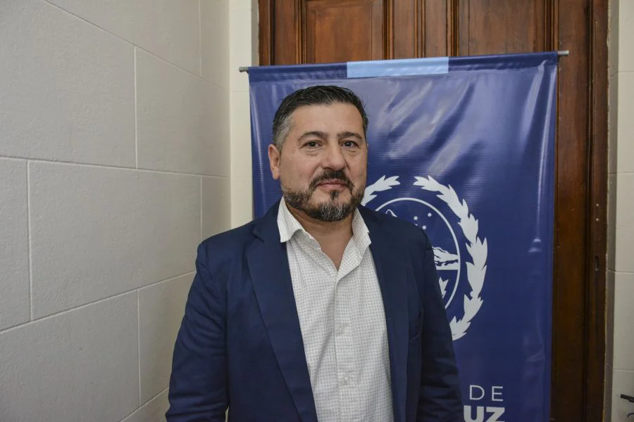 8e6cf1c145f8aa6cc65a9415373a1806_XL