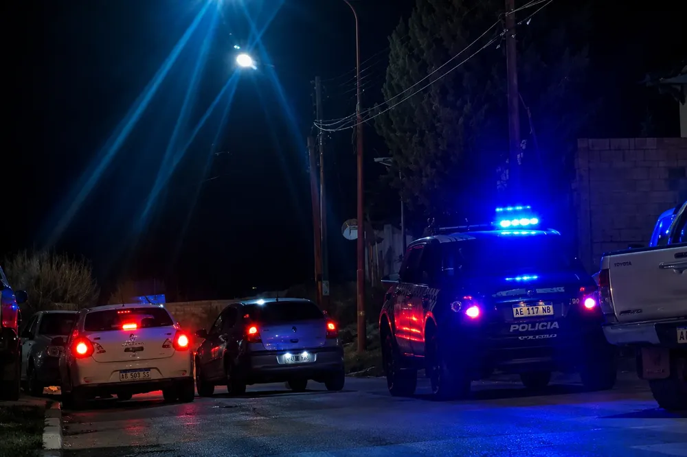 Policia