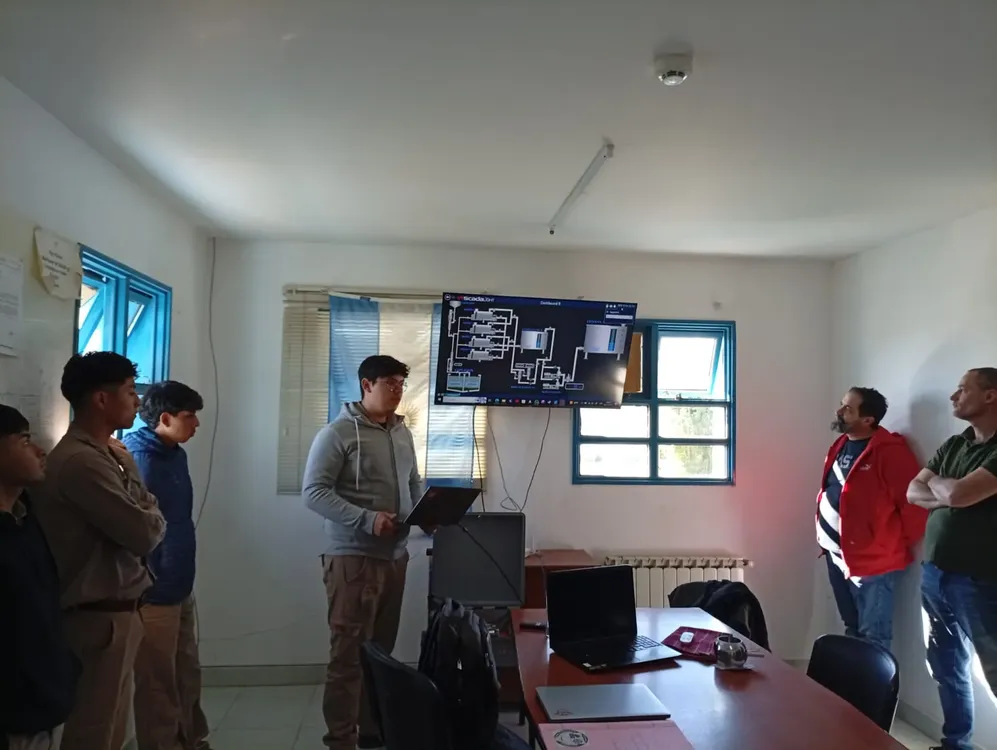 WhatsApp_Image_2025-12-03_at_11.34.04_AM