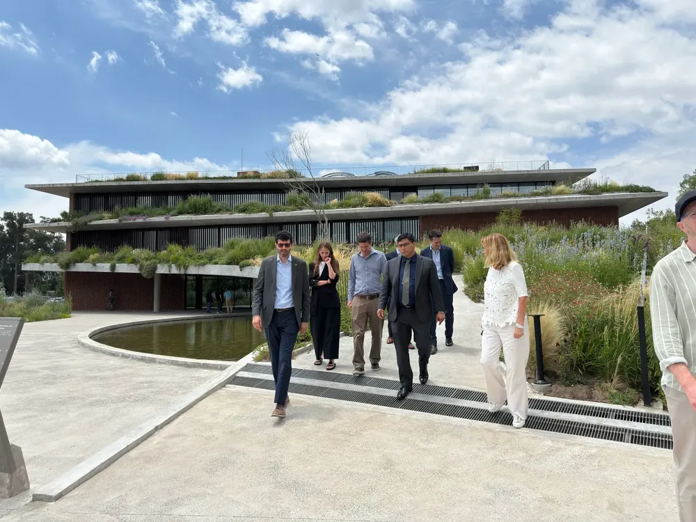 587186121_18300394780281632_9194744181757204857_n