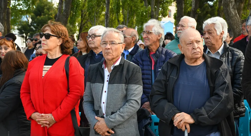 592623743_1185021957065506_991446706713439466_n