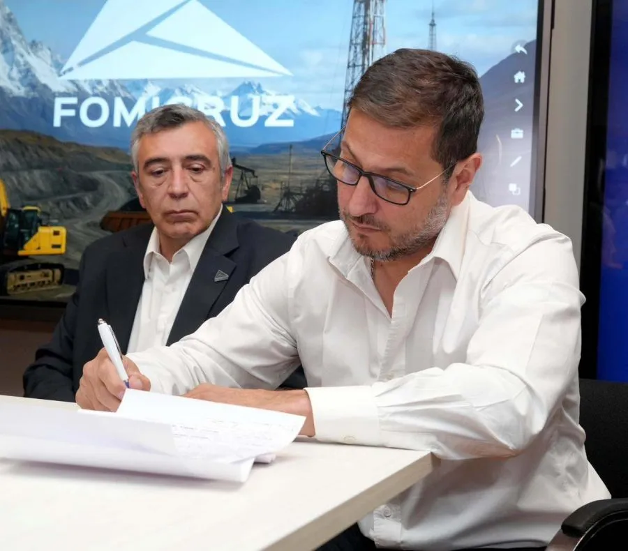 f5201bff662c213d7545adccc78ce198_XL