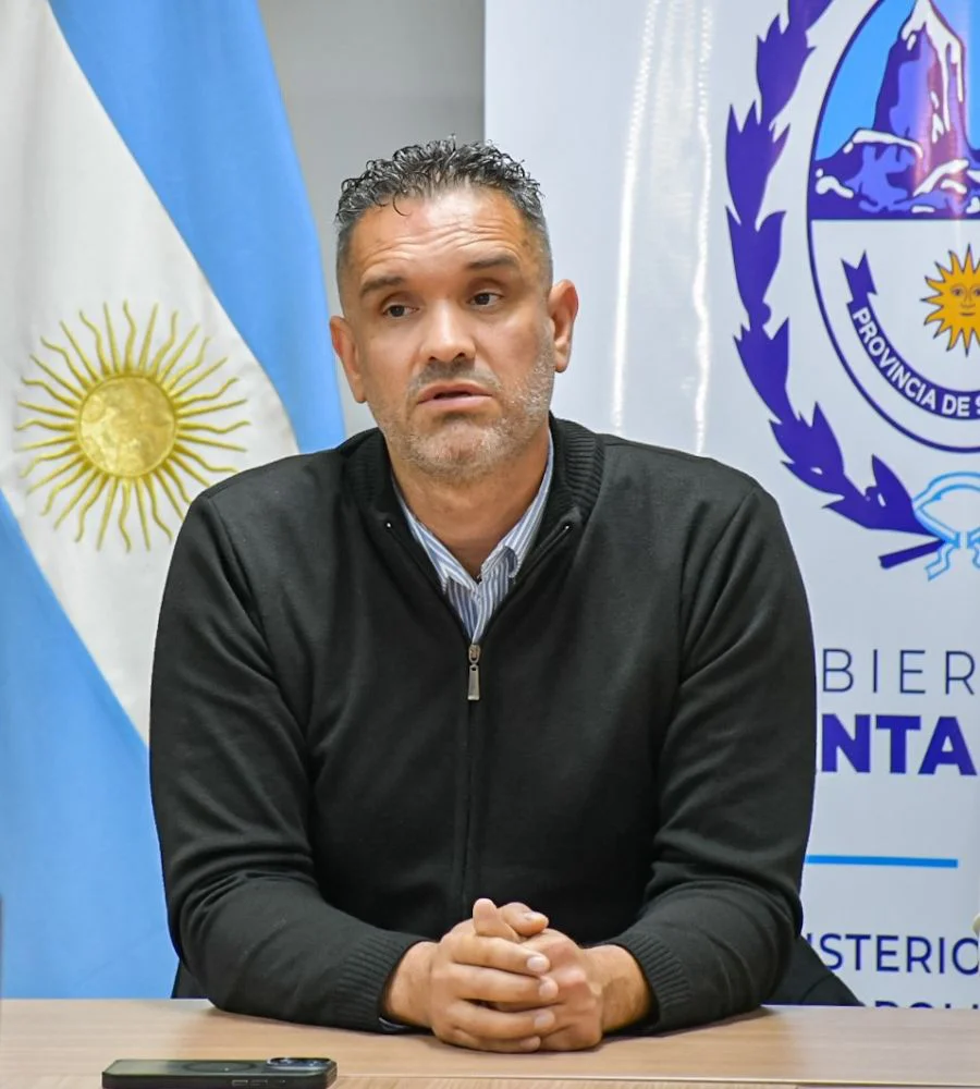 dac3cefc9acf557f12bc025014bbe898_XL