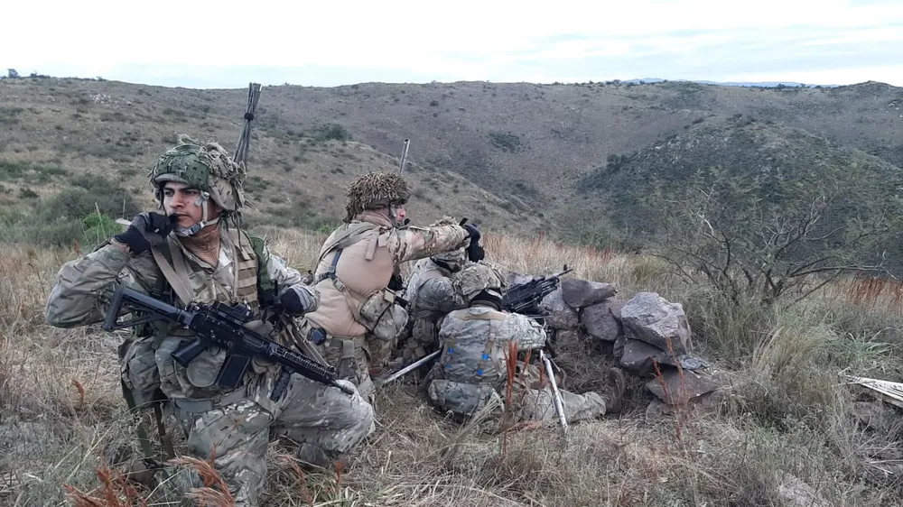 militar