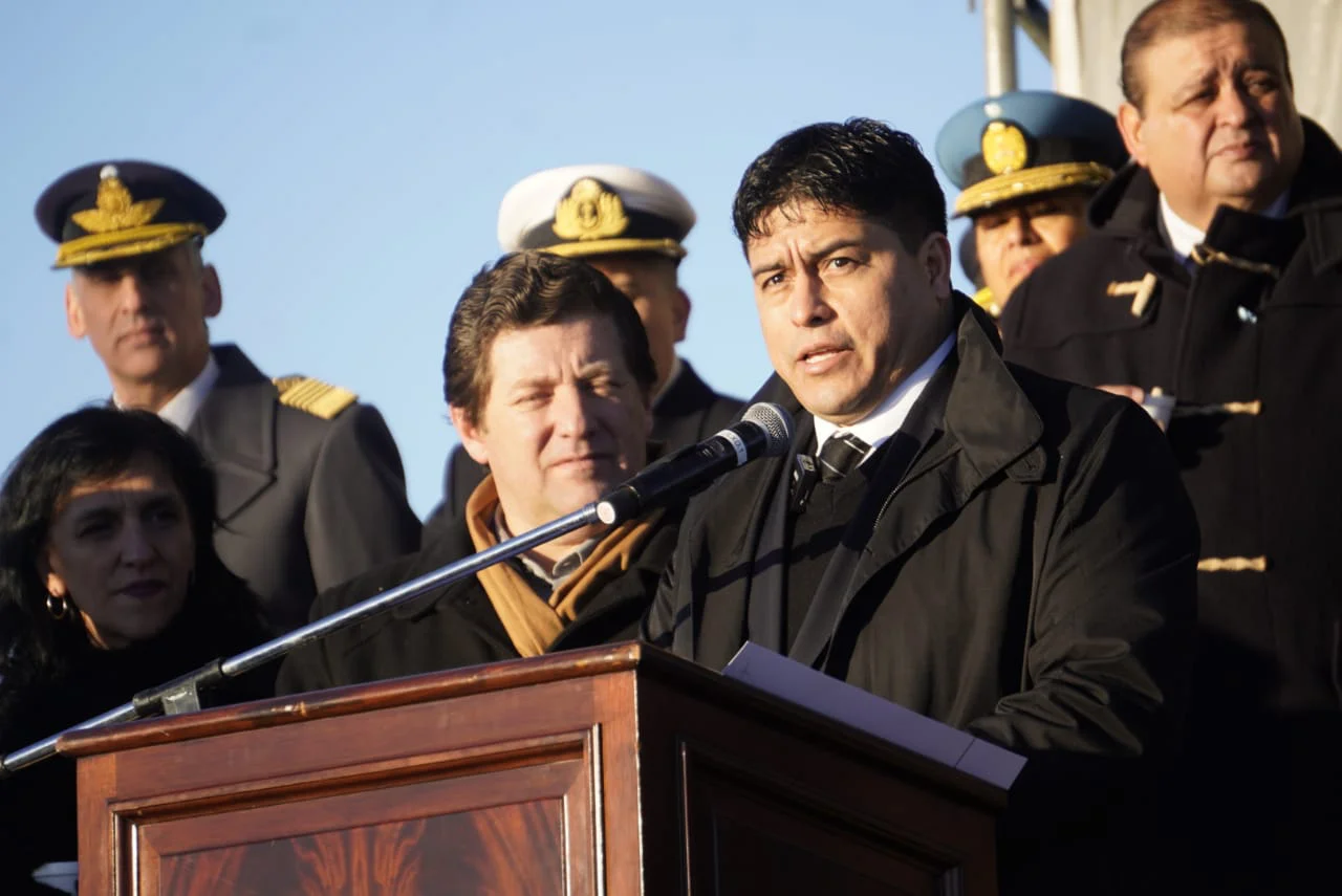 claudio-vidal-pedro-luxen-acto-dia-de-la-patria-LF