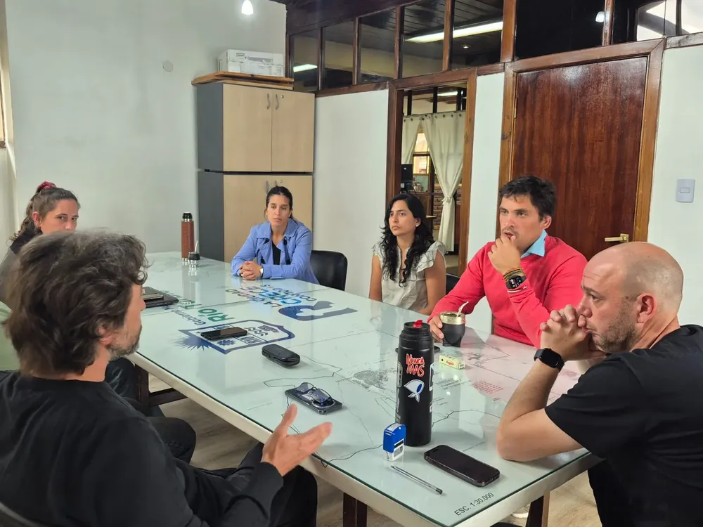 4dc9cb2c-b717-449d-b04d-6c6c3e565a05