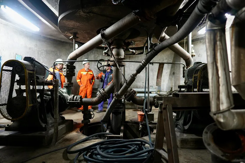 bfc566d7-b3f8-48cb-b414-bfea4e8c5f81