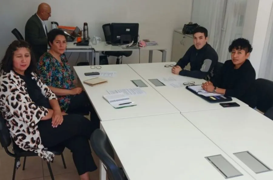 fb165ee110213c5c03f3f1a498782d9a_XL