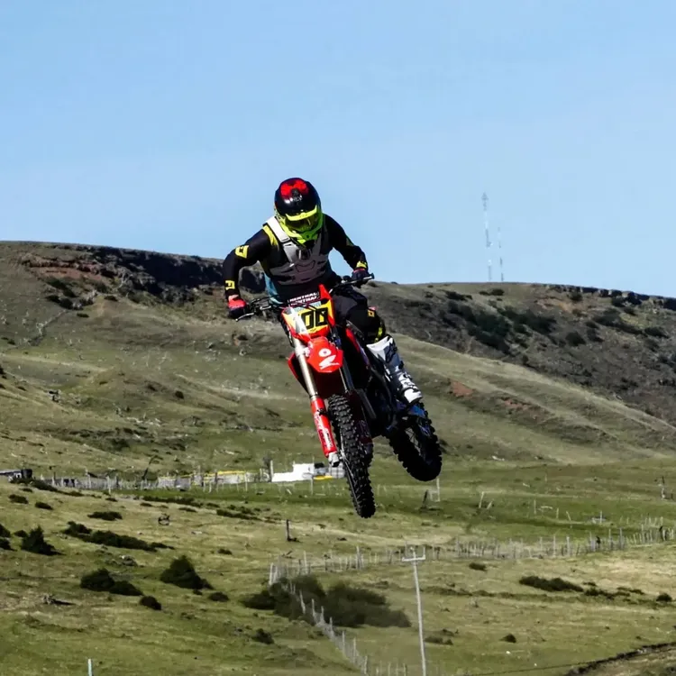 589893806_18185002870354684_4314387835308129320_n