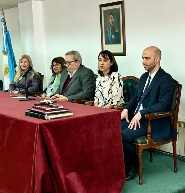 Captura-de-pantalla-2025-08-30-224508