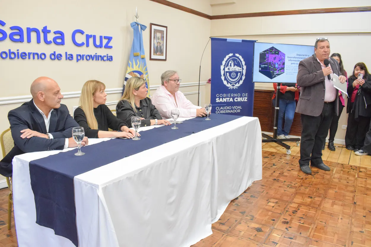 20251202_ENTREGA_DE_CERTIFICADOS_INDU_4_9