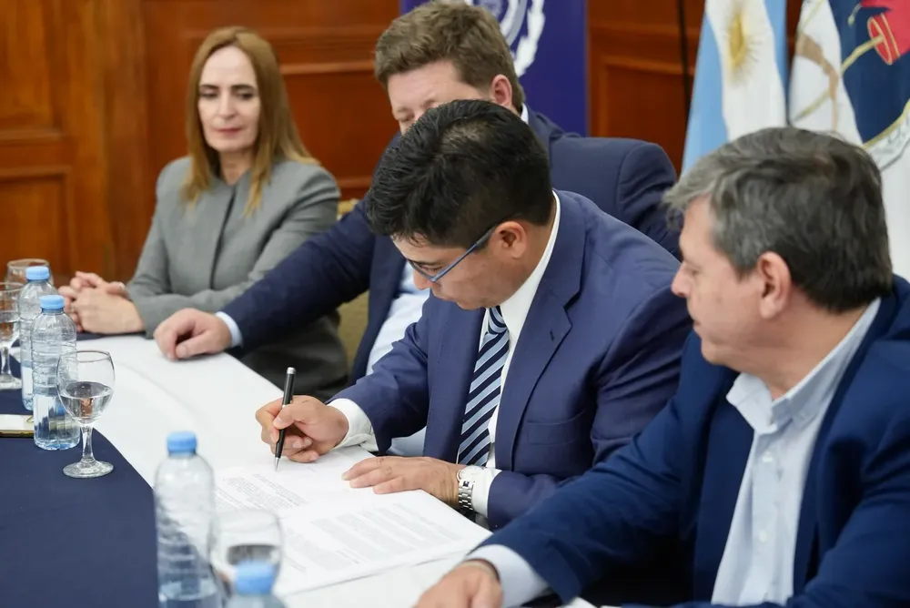 669264697_1519983700130393_3485827576215298395_n