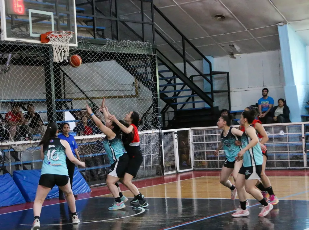 587478795_1278724697623564_8860770856359867950_n