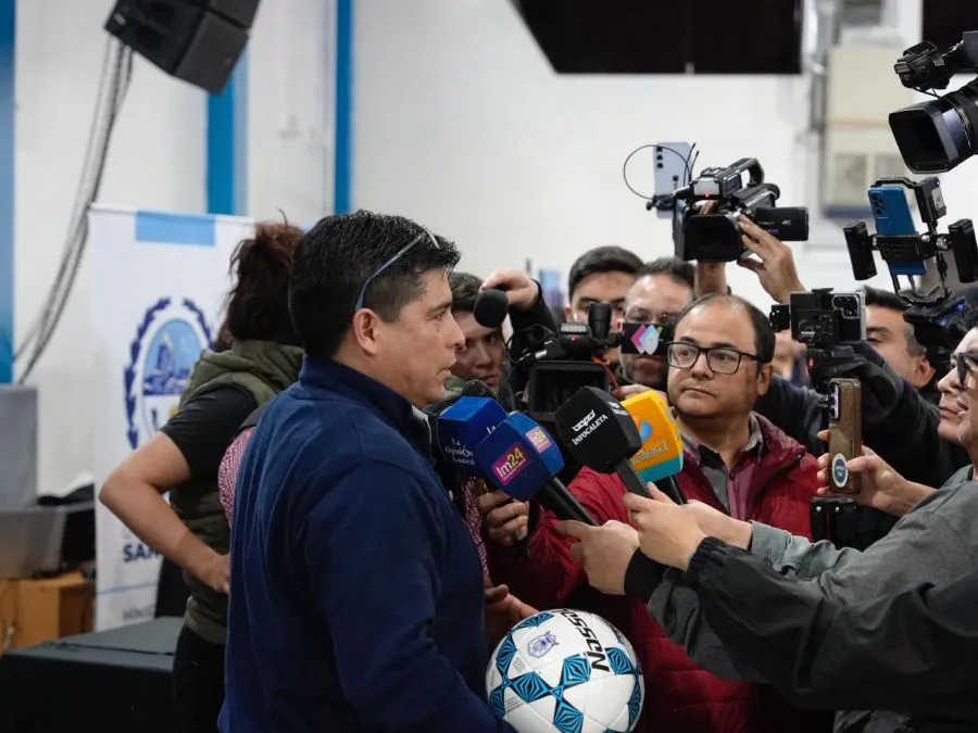 555097159_1202080351952119_2642825617081243301_n