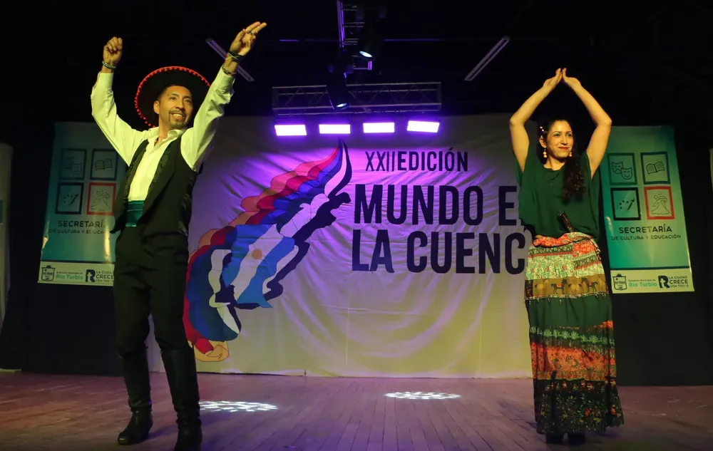 558053524_1236847358477965_479740640011420865_n