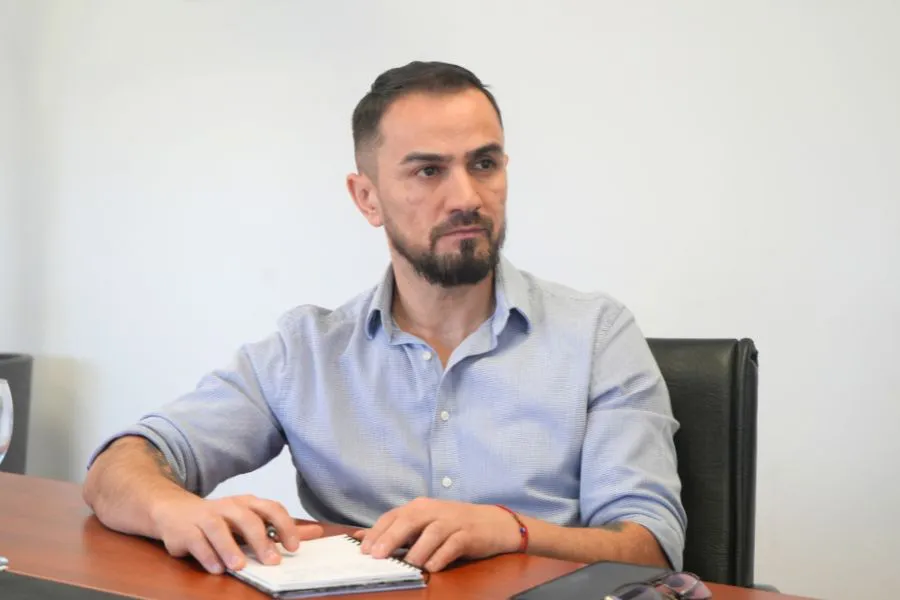 019d9a761d019c3c5448e8ea1340def1_XL