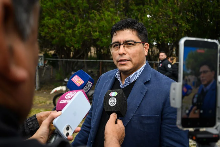 9a09fae4d49fb669bb08fdcbdc63dd2e_XL