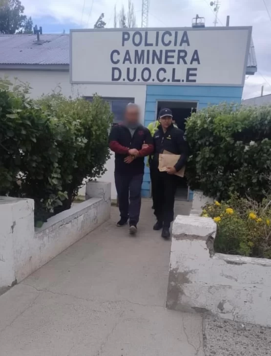 a6ffbf3e-209d-4348-9a20-095094dba707-555x728