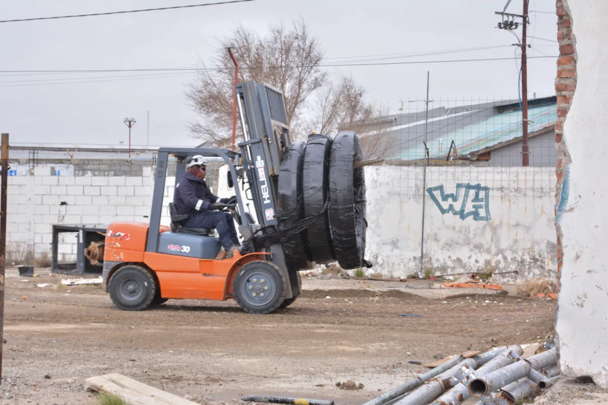 20250909_IDUV_ENTREGA_DE_MATERIAL_4